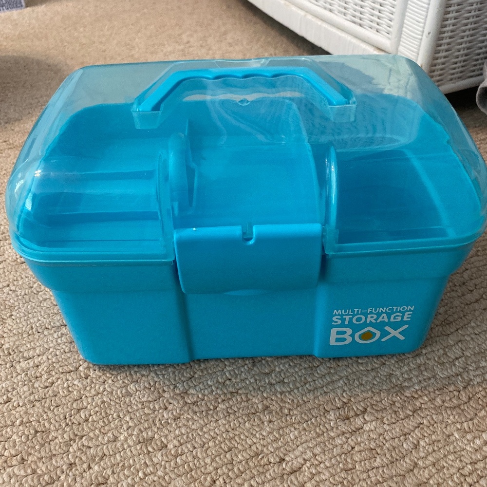Storage box